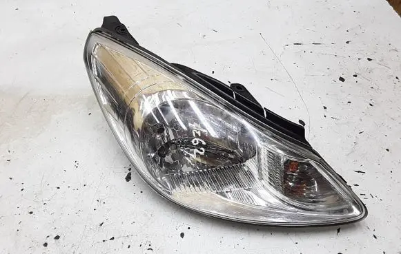 Hyundai i10 Headlight/headlamp