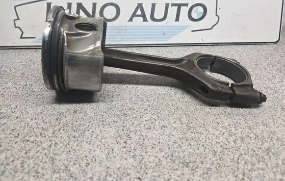 BMW X3 F25 Connecting rod/conrod 11247589540