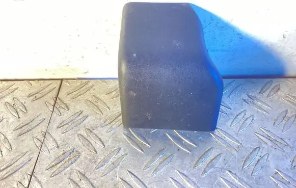 Toyota RAV 4 (XA40) Rear seat rail trim cover 7995642020