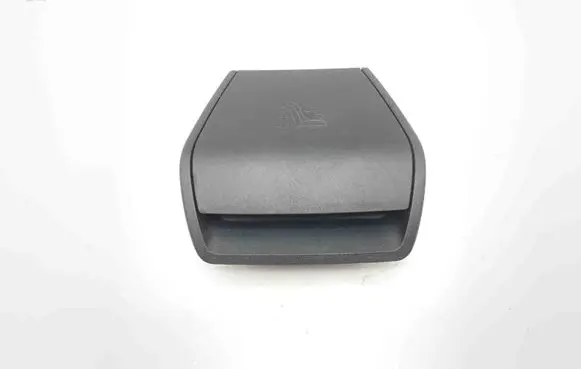 BMW 4 F32 F33 ISOFIX cover 7256110 51467256110