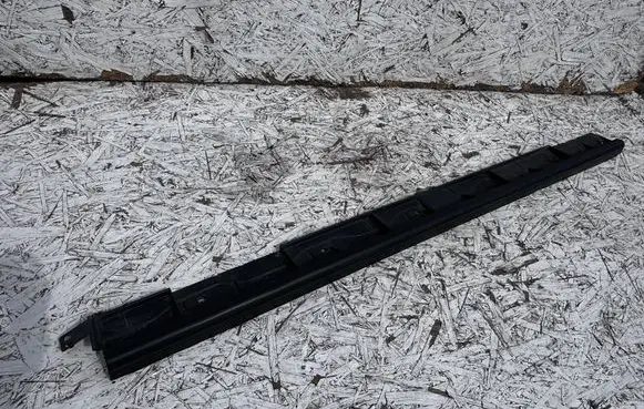 Mazda CX-5 Sill/side skirt trim 