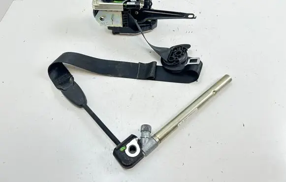 Skoda Enyaq iV Front seatbelt 648842400C