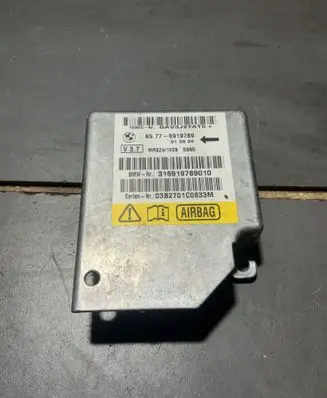 BMW 5 E39 Airbag control unit/module 6919789 03B2701C0833M 316919789010
