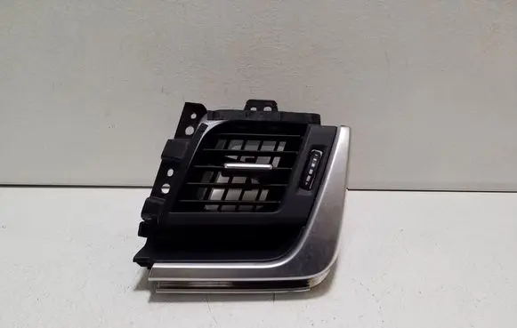 Nissan Qashqai J12 Dashboard side air vent grill/cover trim 687606UA1A