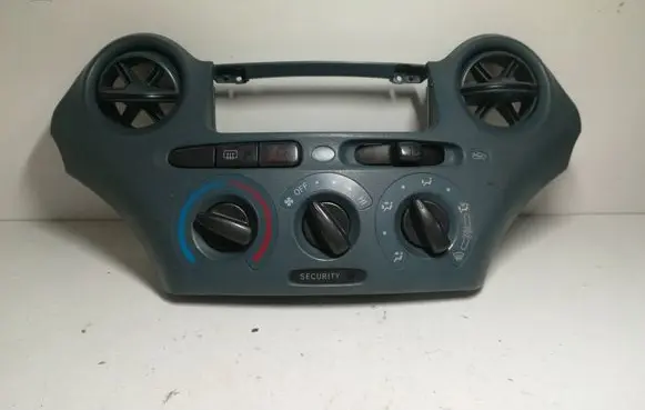 Toyota Yaris Climate control unit 758268701D 7583527011 758270701D