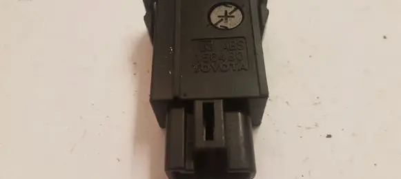 Lexus IS 200-300 Other switches/knobs/shifts 156480 1660C98