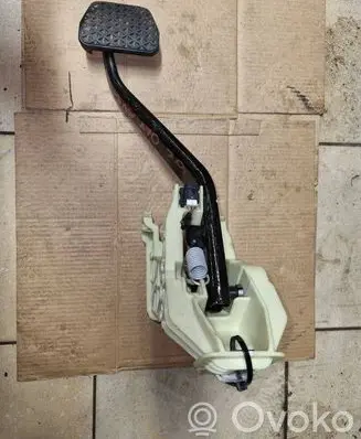 BMW X5 E70 Brake pedal 4010403B