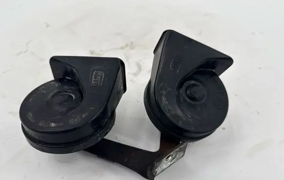 Alfa Romeo 159 Horn signal 55306