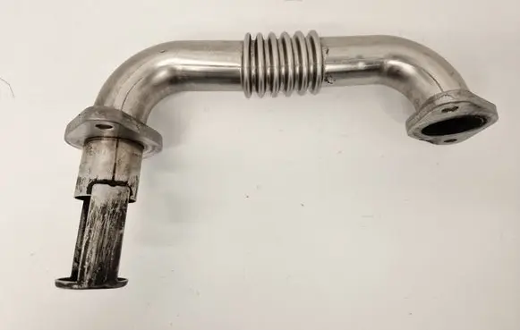 Chevrolet Captiva EGR valve line/pipe/hose 25182806