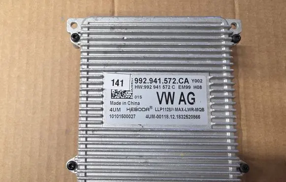 Volkswagen PASSAT B8 LED ballast control module 992941572CA