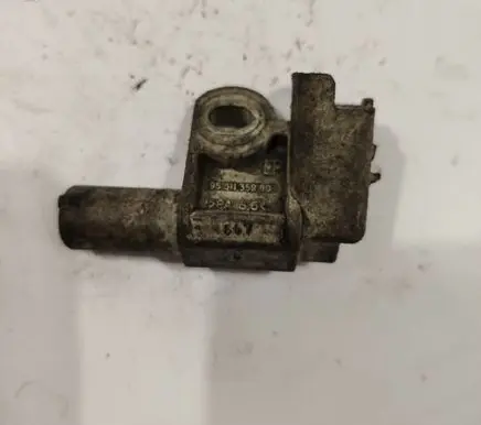 Peugeot 308 Camshaft position sensor 9661135980