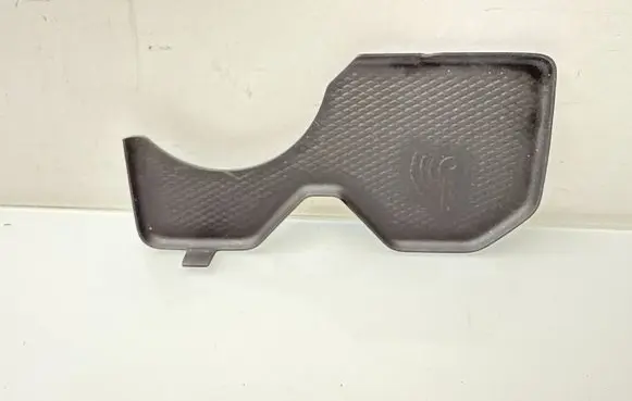 Volkswagen Golf VIII Other interior part 5H0863301