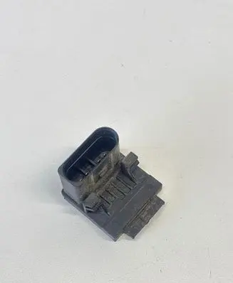Volkswagen Golf V Clutch master cylinder 1K0927810D 1468888 91468888