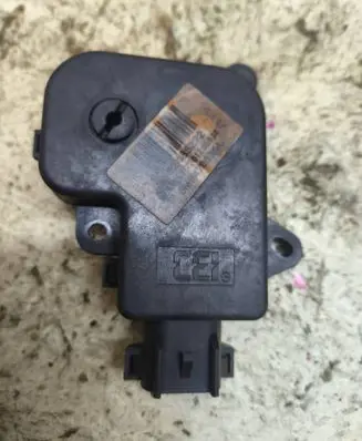 Renault Laguna II Air flap motor/actuator 52485222