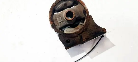 Mitsubishi Outlander Engine mount bracket 