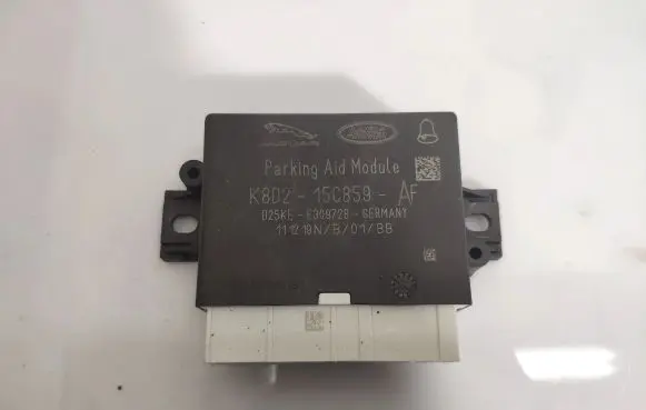 Land Rover Discovery Sport Parking PDC control unit/module K8D215C859AF