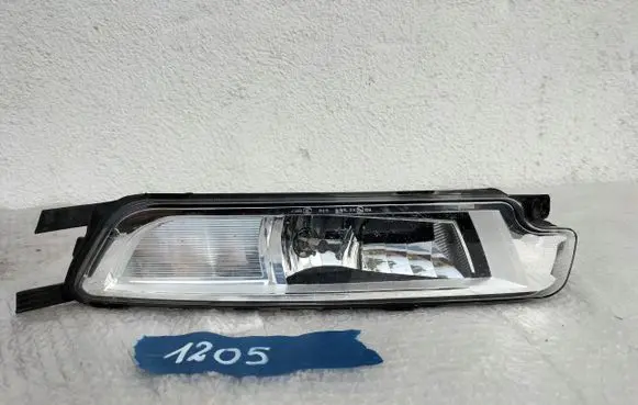 Volkswagen PASSAT B8 Front fog light