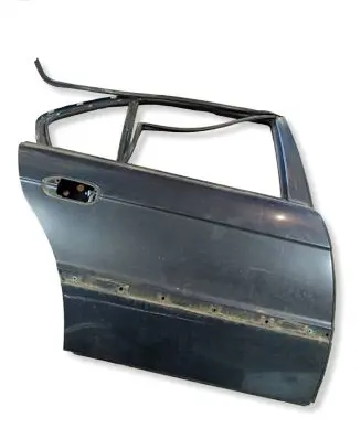 BMW 7 E38 Rear door 41528223886