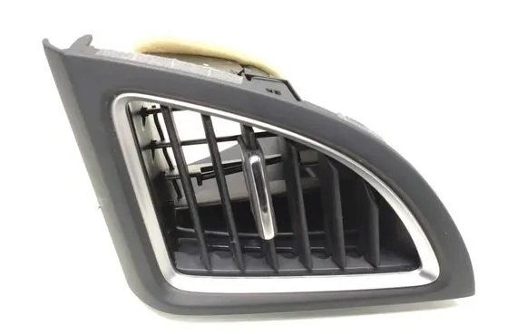 Honda CR-V Dash center air vent grill E9355131100 77610t0aa1