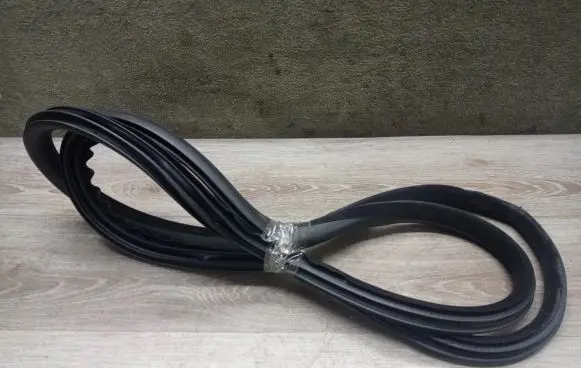 Volvo S80 Front door rubber seal