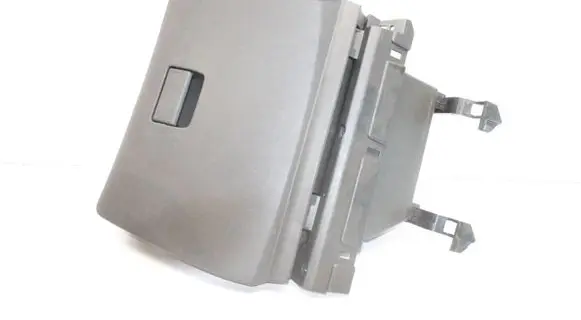 Nissan Pulsar Glove box 685003ZP5A