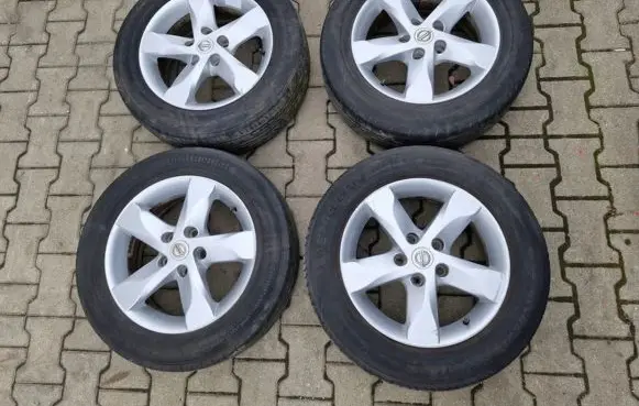 Nissan Qashqai R16 alloy rim 