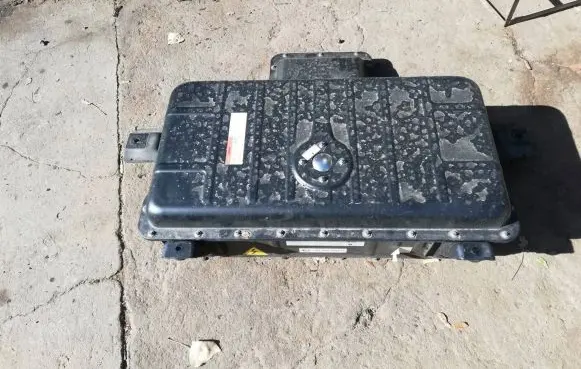 Dacia Spring Hybrid / electric car battery 295103491R 10092023 2628VDC
