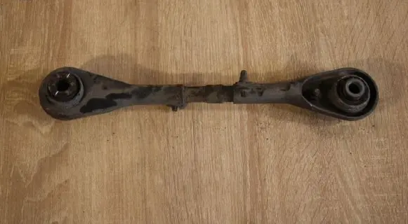 Peugeot 508 Rear control arm