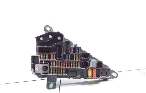 BMW 5 E60 E61 Fuse module 6906603 6906588
