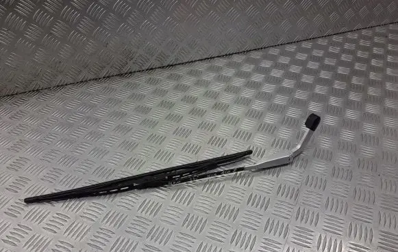 KIA Rio Rear wiper blade arm
