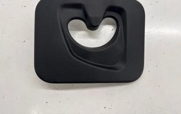 BMW X1 F48 F49 Seat belt trim 7333467 51467333467