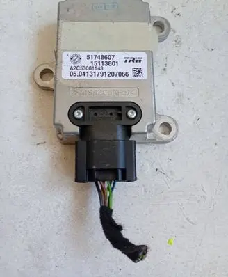Alfa Romeo 159 ESP acceleration yaw rate sensor 51748607 15113801
