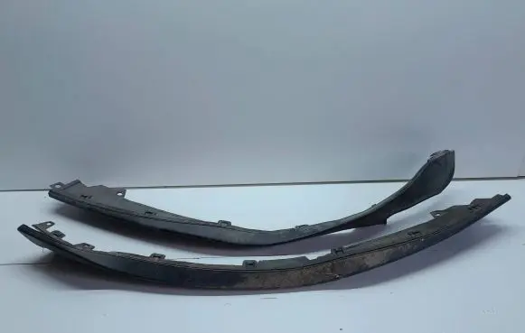 Opel Astra K Front bumper lip 13264554