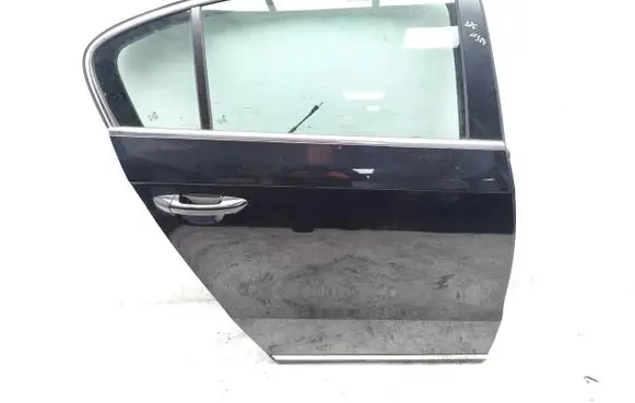 Rear door