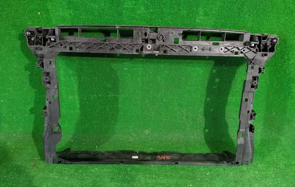 Skoda Superb B8 (3V) Radiator support slam panel 3V0805588J