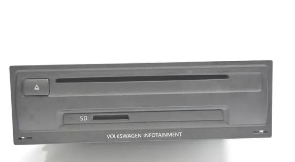 Volkswagen Golf VII CD/DVD changer 5G0035820