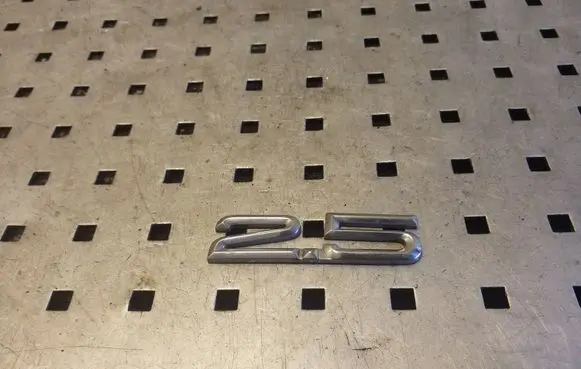 Audi A6 S6 C4 4A Manufacturers badge/model letters 