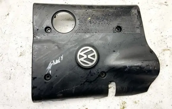 Volkswagen PASSAT B5 Engine cover (trim) 06b103935
