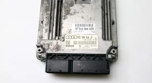 Audi A4 S4 B7 8E 8H Engine control unit/module 03G906016JD