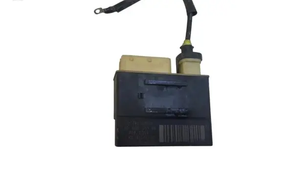 Citroen C5 Glow plug pre-heat relay 9652021180 018010951