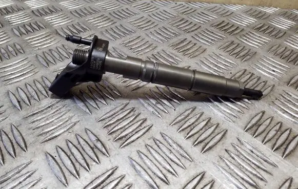 Mercedes-Benz ML W164 Fuel injector A6420701987 0445115076