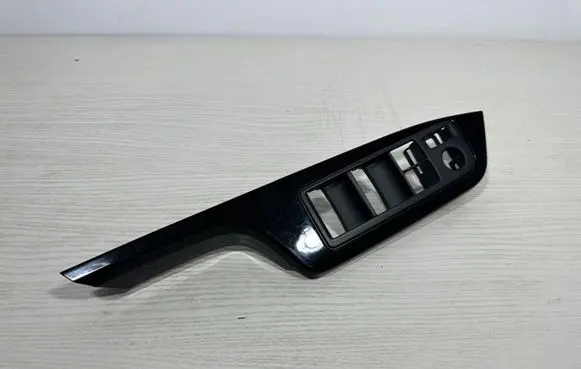 Toyota C-HR I Front door window switch trim 