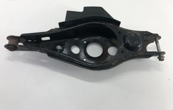 Toyota RAV 4 (XA40) Rear upper control arm/wishbone