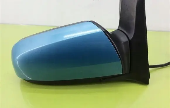 Opel Zafira B Front door electric wing mirror 13131970