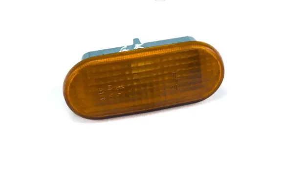 Volkswagen Golf IV Front fender indicator light 3B0949117