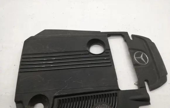 Mercedes-Benz C W204 Engine cover (trim) A2710101267