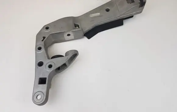 BMW X5 G05 Gearbox mount 5A3DC2022325A3DC20