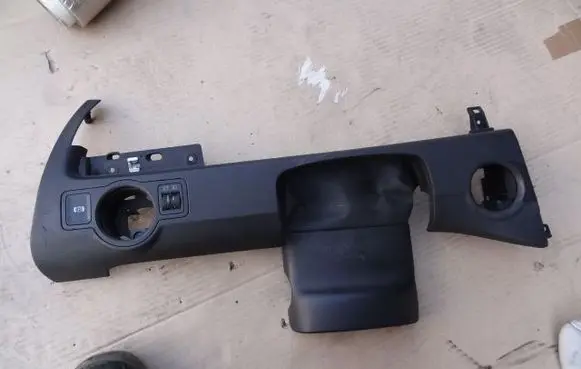 Volkswagen PASSAT B6 Dashboard lower bottom trim panel 3C1857200