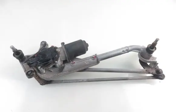 Honda Accord Front wiper linkage