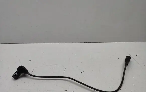 BMW 3 E46 Camshaft position sensor 7539165 14204B